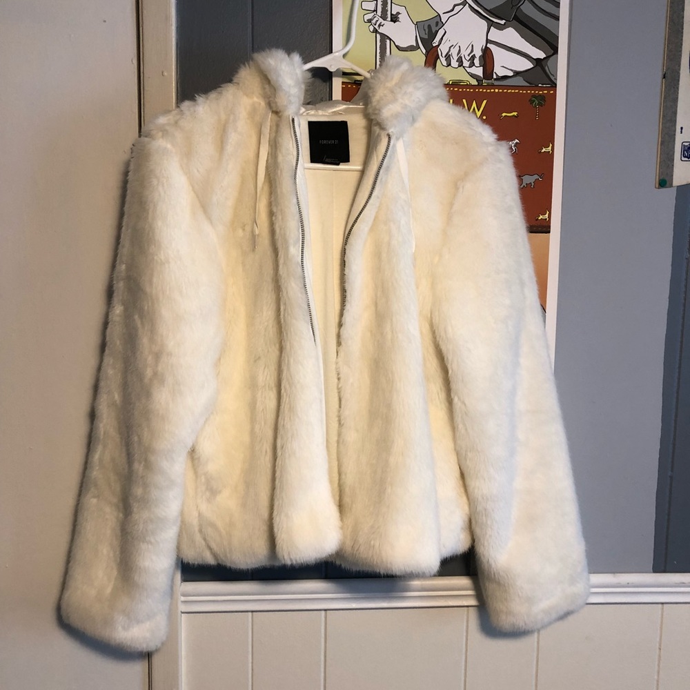 Hooded Crop Jacket w/ears